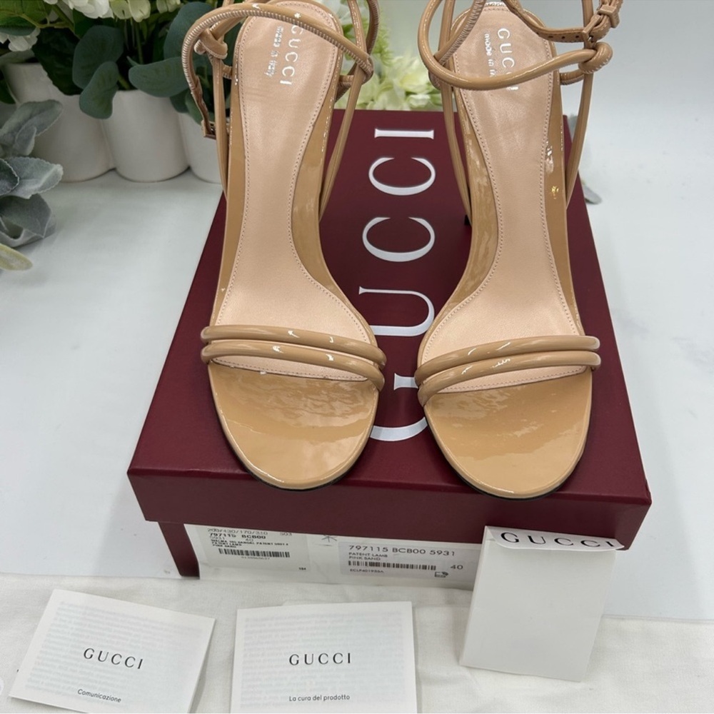 Women’s Gucci, patent leather nude strap sandals size 40 made in Italy - Picture 9 of 14